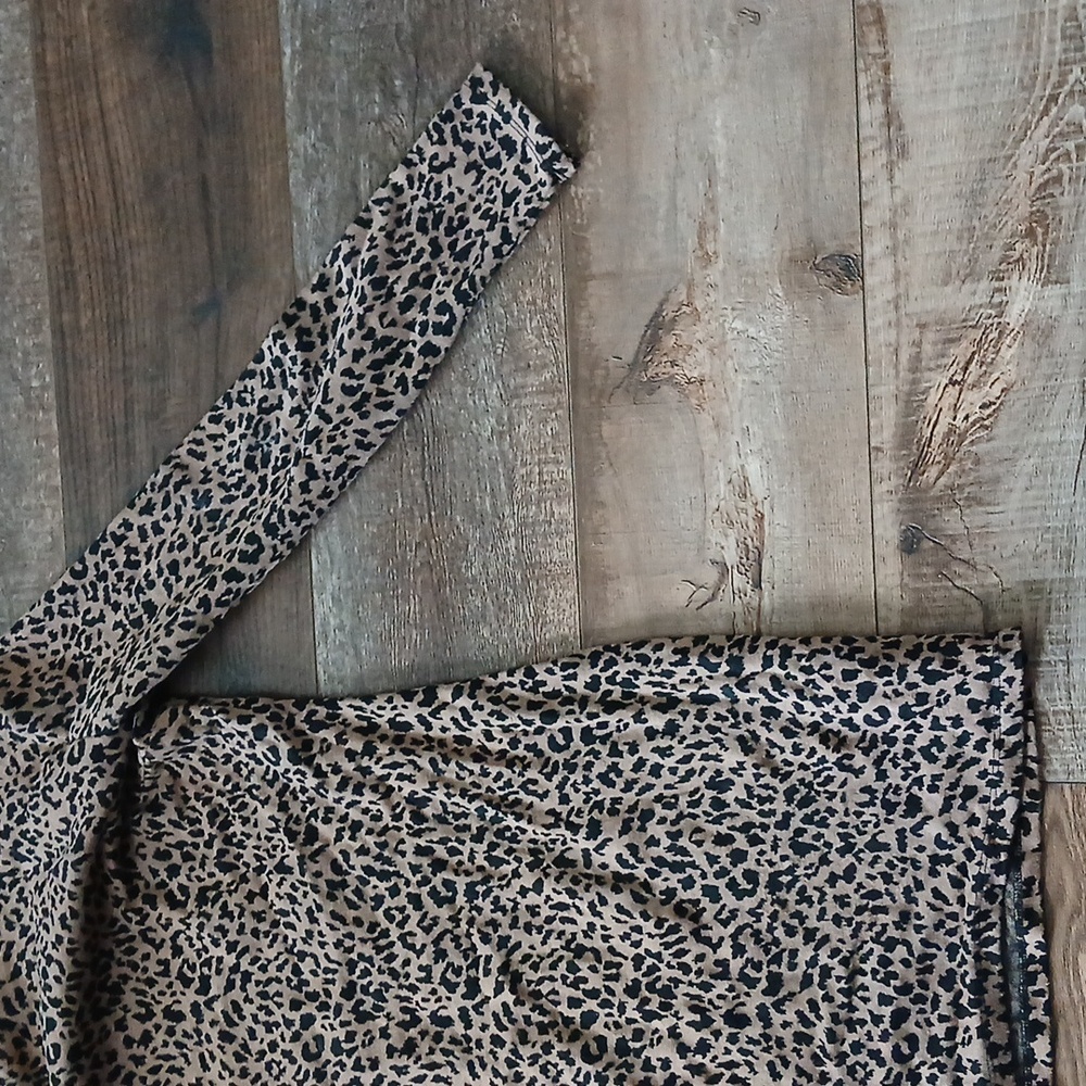 💙Leopard‎ tunic - Picture 3 of 8